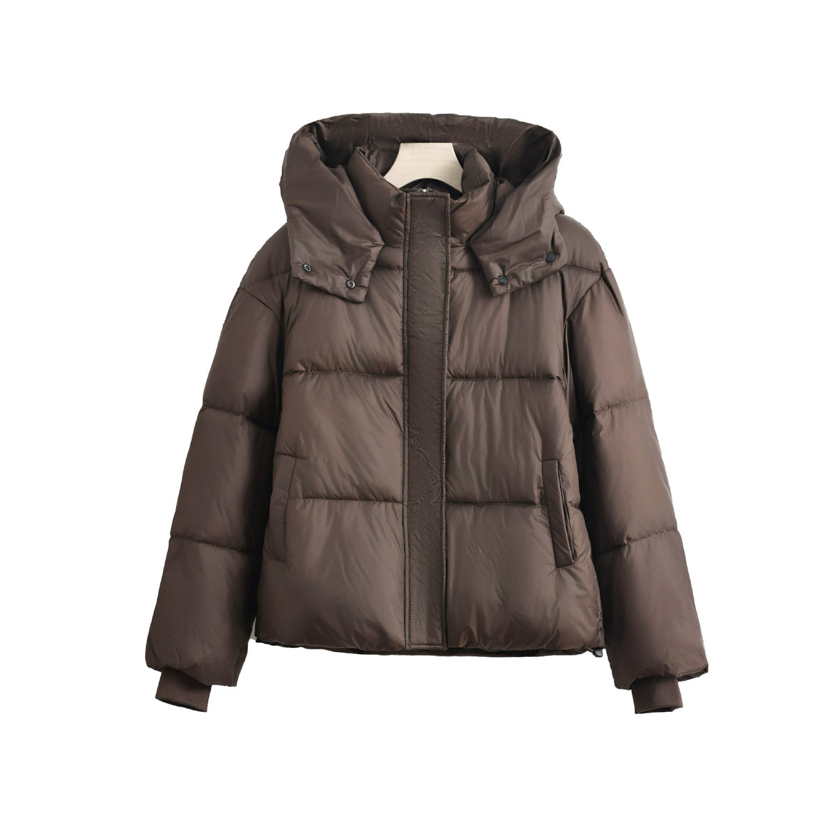 Women’s short quilted jacket with a removable collar insert