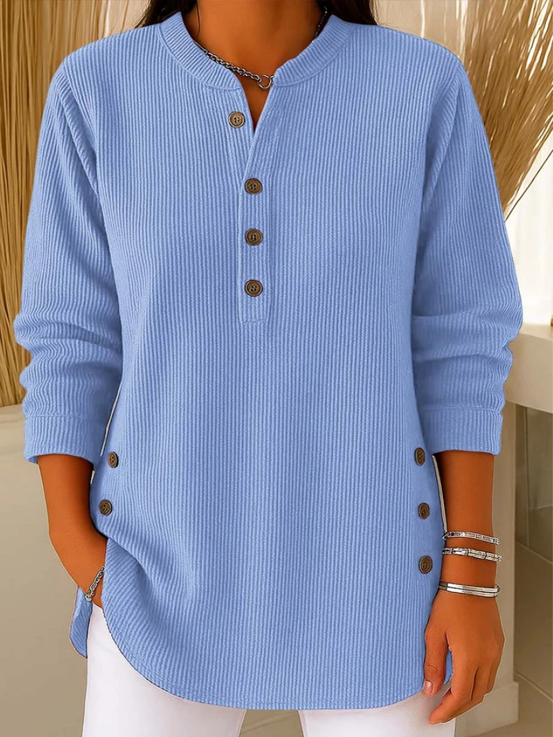 Livia – Sweater with Elegant Button Accents