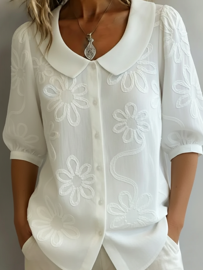 Aurélie — Lightweight Floral Blouse Natural Elegance